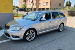 Skoda Octavia RS Station Wagon 2.0 TDI 170 CV 2011