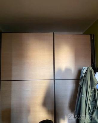 armadi 2 ante scorrevoli 183x62x245 accessoriata