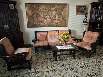 Set Divano, Poltrone e Tavolino in Legno massello