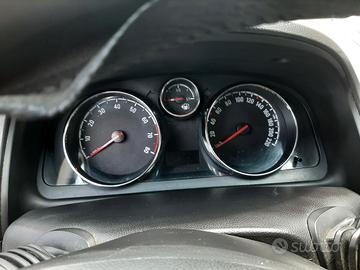 Opel antara 4x2 cosmo