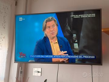 Smart TV LED Samsung 50" 4K (UE50JU6800)