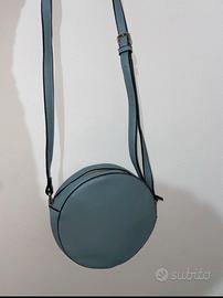 Mini borsa rotonda, stile minimal e versatile