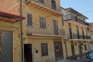 Trib. di Enna-RG 57/2023 Edificio in asta