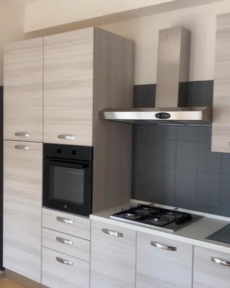 ARREDAMENTO COMPLETO