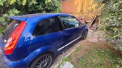 Ford Fiesta ST150 stock originale BLU Performance!