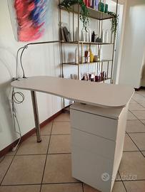 Tavolo mani estetista (no spedizione)