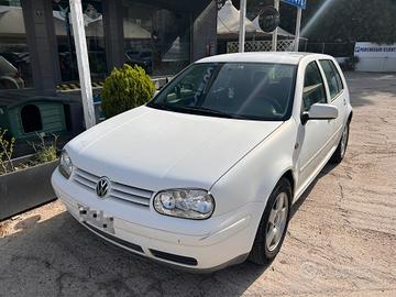 Volkswagen Golf 1.8 cat 5 porte Highline