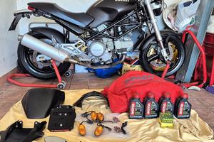 Ducati Monster 600 Dark