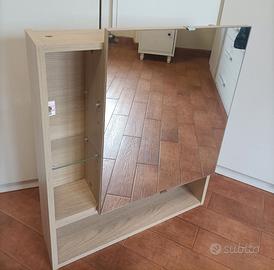 Mobiletto bagno con specchio