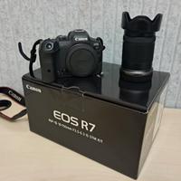 canon Eos R7-obiettivo canon eos 18-150mm