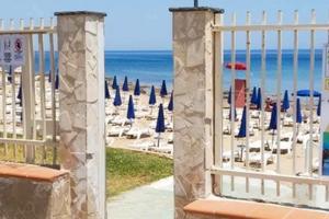 Accesso diretto SPIAGGIA-villino indipendente