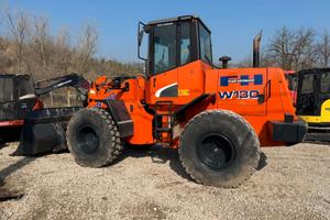 Pala Gommata Fiat-Hitachi W130