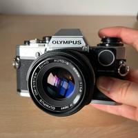 Olympus om-10