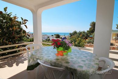 Casa Pescoluse vista mare