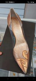 Scarpe color bronzo