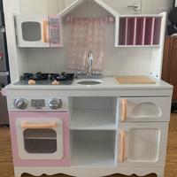 Cucina giocattolo per bambini