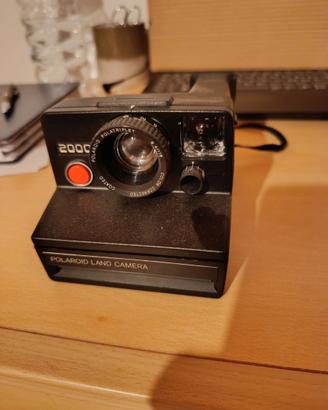 polaroid land camera 2000