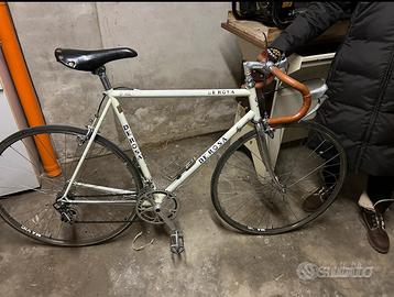 Bici de rosa vintage