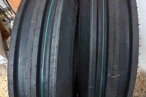 Pneumatici trattore agricolo