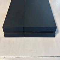 PlayStation 4 e 1 Joystick