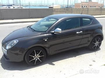 Alfa Mito Allestimento QuadrifoglioVerde110 milaKm