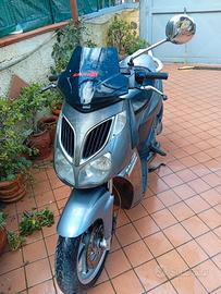 Aprilia Sportcity 200