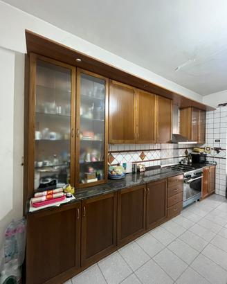 Cucina in noce
