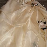 Abito sposa color Champagne con rose e ricami 100%