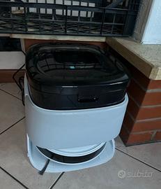 Robot aspirapolvere 