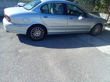 Jaguar X-Type 2.2D