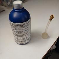 liquido Autoriparante pneumatici 