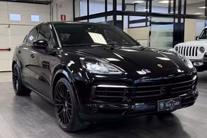 Porsche Cayenne Coupe e-hybrid Platinum Edition