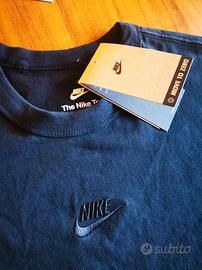 t-shirt Nike nuova