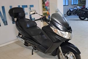 Suzuki Burgman AN 400