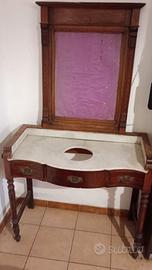 Toeletta Antiquariato con piano in marmo