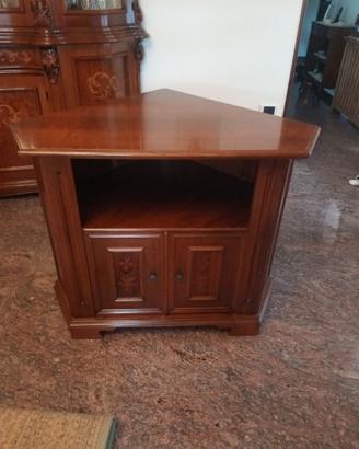 PORTA TV AD ANGOLO