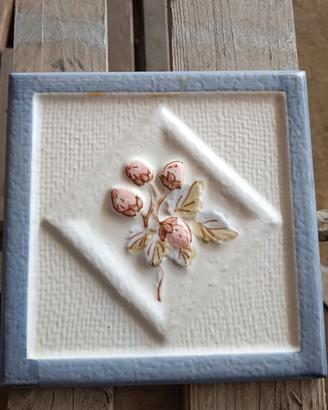 decoro 20x20 a formella azzurra 