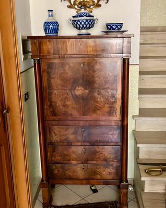 Antico secretaire