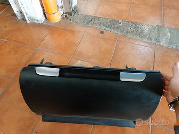 Cassetto portaoggetti audi a3 8pa