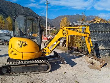 Miniescavatore JCB mod.8027Z