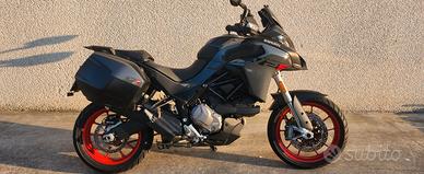 DUCATI MULTISTRADA V2 S TRAVEL - 2022