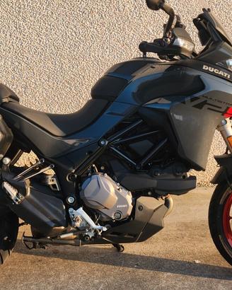 DUCATI MULTISTRADA V2 S TRAVEL - 2022