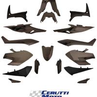 KIT CARENE NERO LUCIDO 17PZ YAMAHA T-MAX 560 2020-