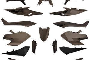 KIT CARENE NERO LUCIDO 17PZ YAMAHA T-MAX 560 2020-