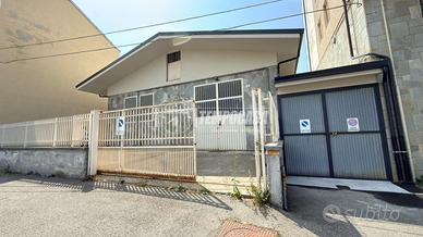 ALPIGNANO - CAPANNONE/MAGAZZINO INDIPENDENTE CON A