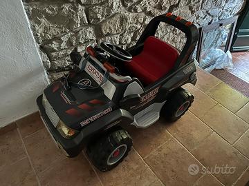 Macchina elettrica peg perego bambini