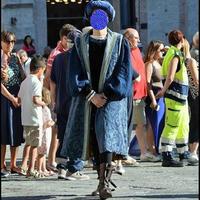 Vestito teatrale maschile