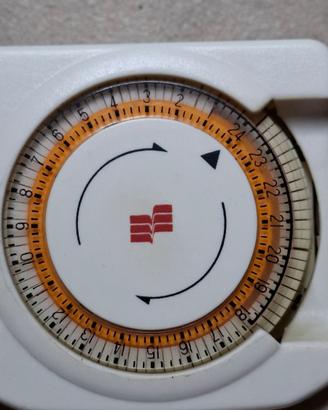 TEMPORIZZATORE PER ACQUARIO VEMER