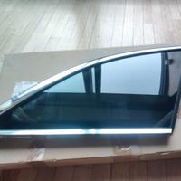 Parabrezza laterale dx Audi A4  8W984529Q8 NVB