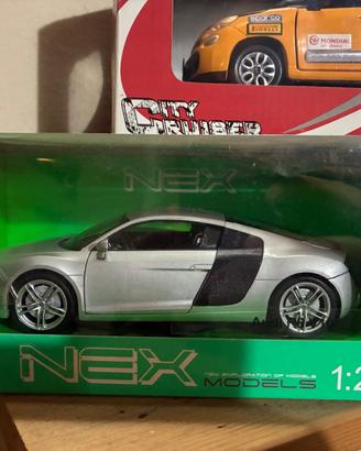 Audi R8 1:24